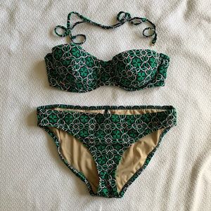J. Crew Bikini Set. Size 32C Top + Medium Bottoms.